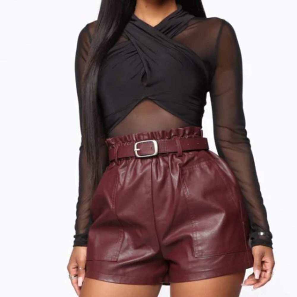 Paper Waist Short | Wine | Size Large